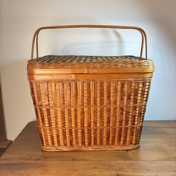 Vintage Picnic Basket with Handles Woven Bamboo Reed Wicker Storage - Picture 1 of 12
